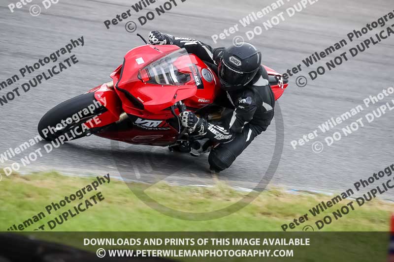 enduro digital images;event digital images;eventdigitalimages;lydden hill;lydden no limits trackday;lydden photographs;lydden trackday photographs;no limits trackdays;peter wileman photography;racing digital images;trackday digital images;trackday photos